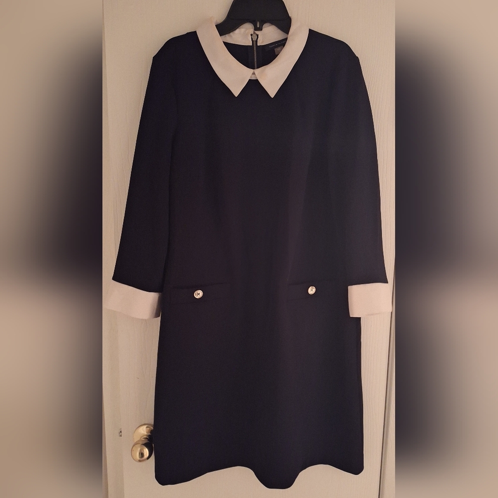 Tommy Hilfiger Black and WhiteWomen's Collar and Cuff Shift Dress Size 12